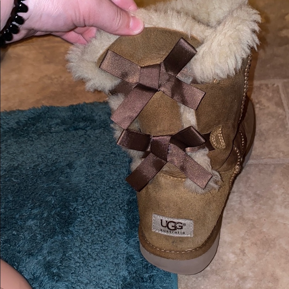 bailey bow uggs